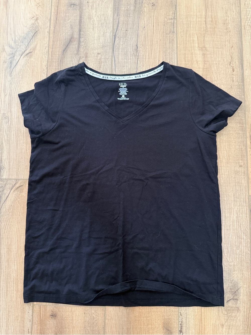3 for $25 HUE Black V Neck Sleepwear Tee Short Sleeve Soft Lightweight Top S